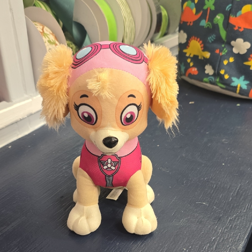 Nickelodeon Paw Patrol Skye Pink‎ and Cream Stuffed Animal